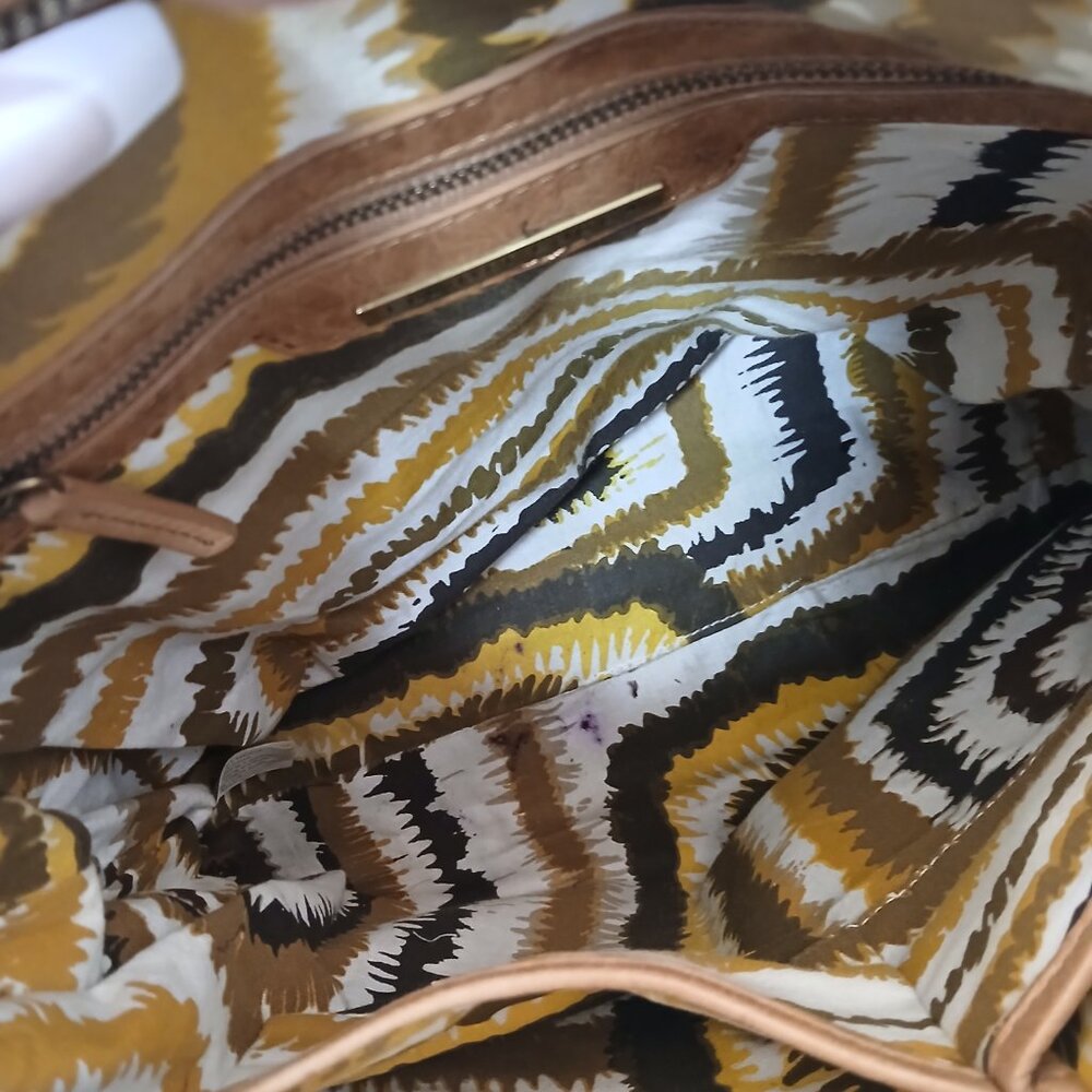Elliott Luca Luxury Saddle Bag - Picture 6 of 12